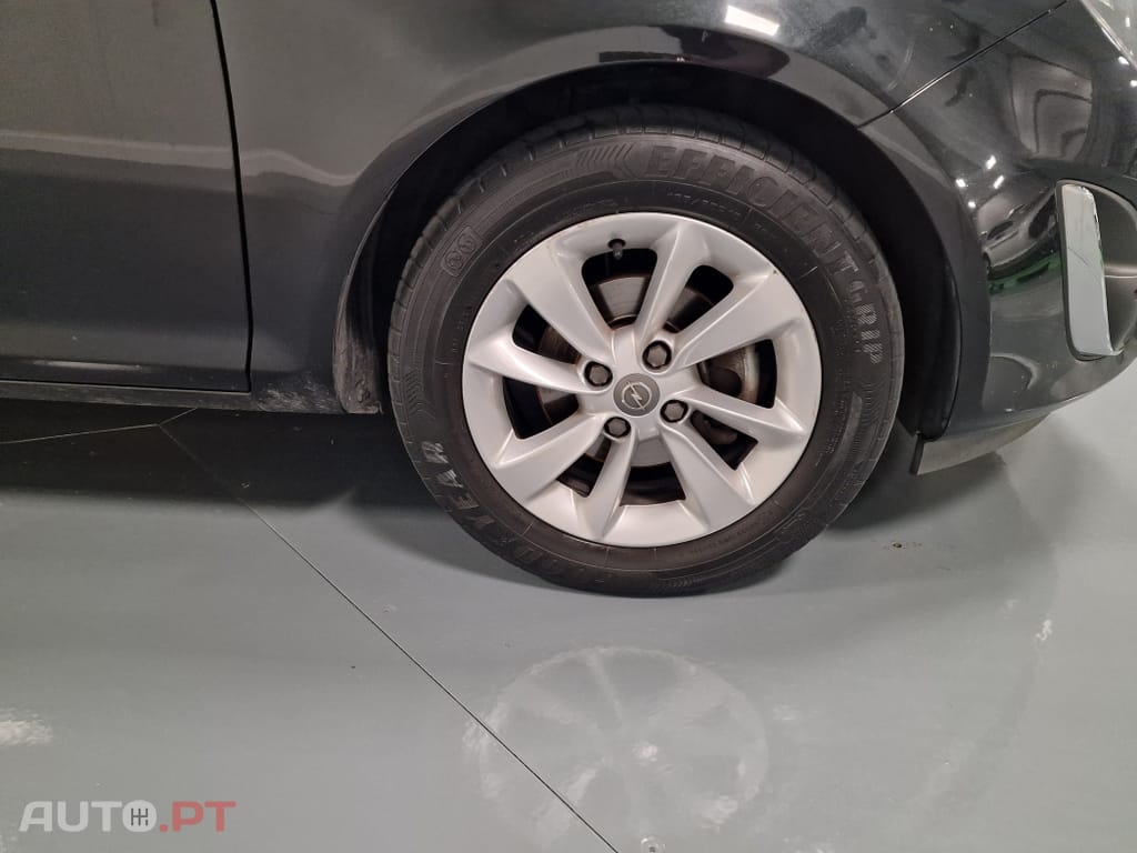 Opel Corsa ND