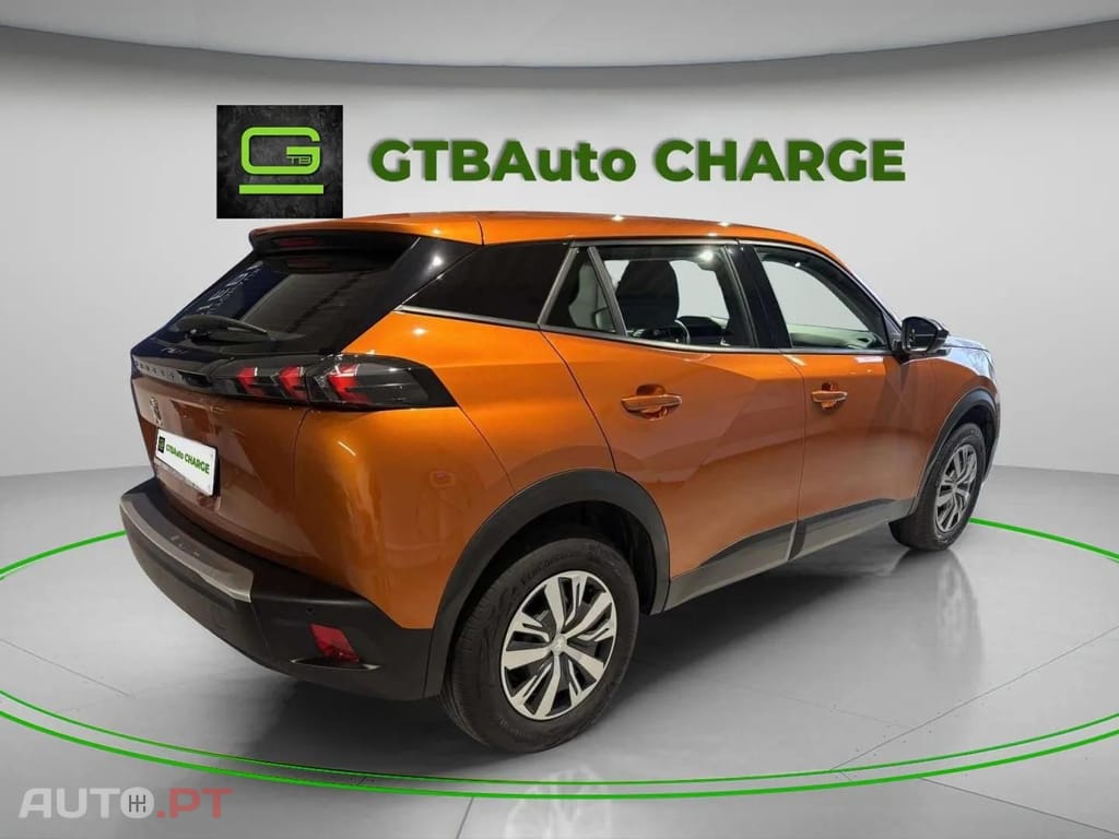 Peugeot E-2008 Active