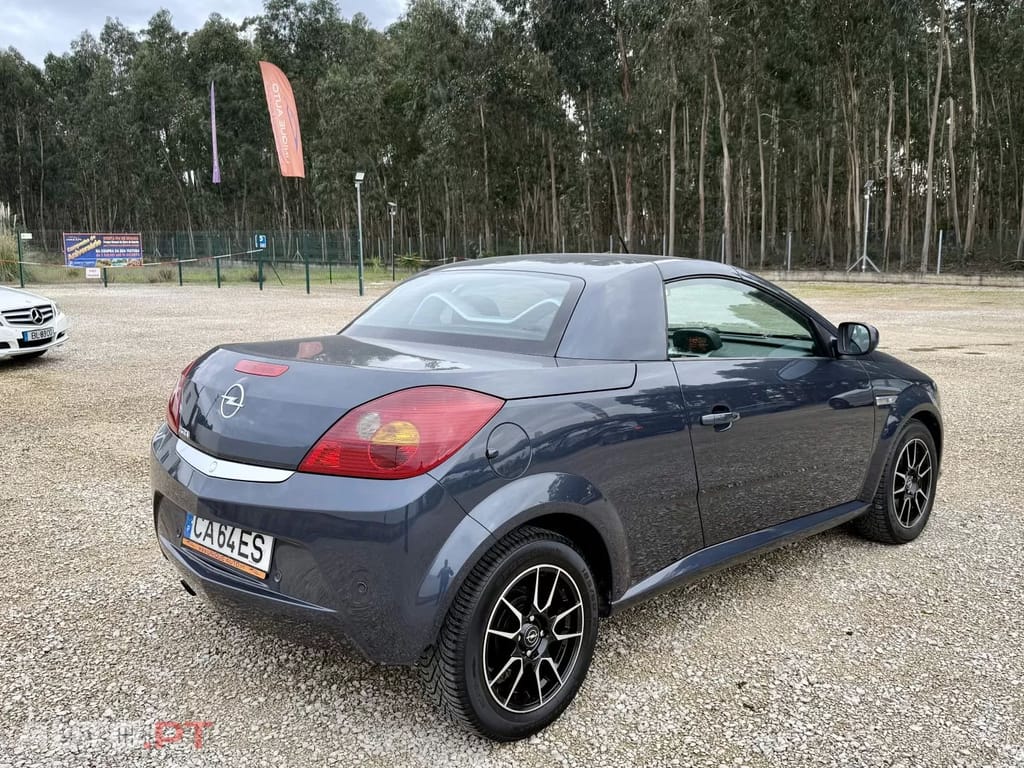 Opel Tigra TwinTop 1.4 Easytronic Edition