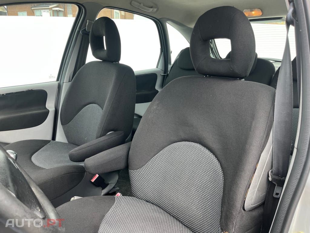 Citroen Xsara Picasso 1.6 HDi Airdream Exclusive