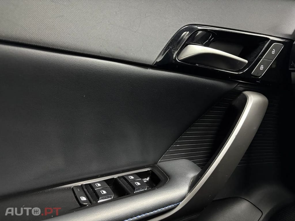 MG MG4 64 kWh Luxury