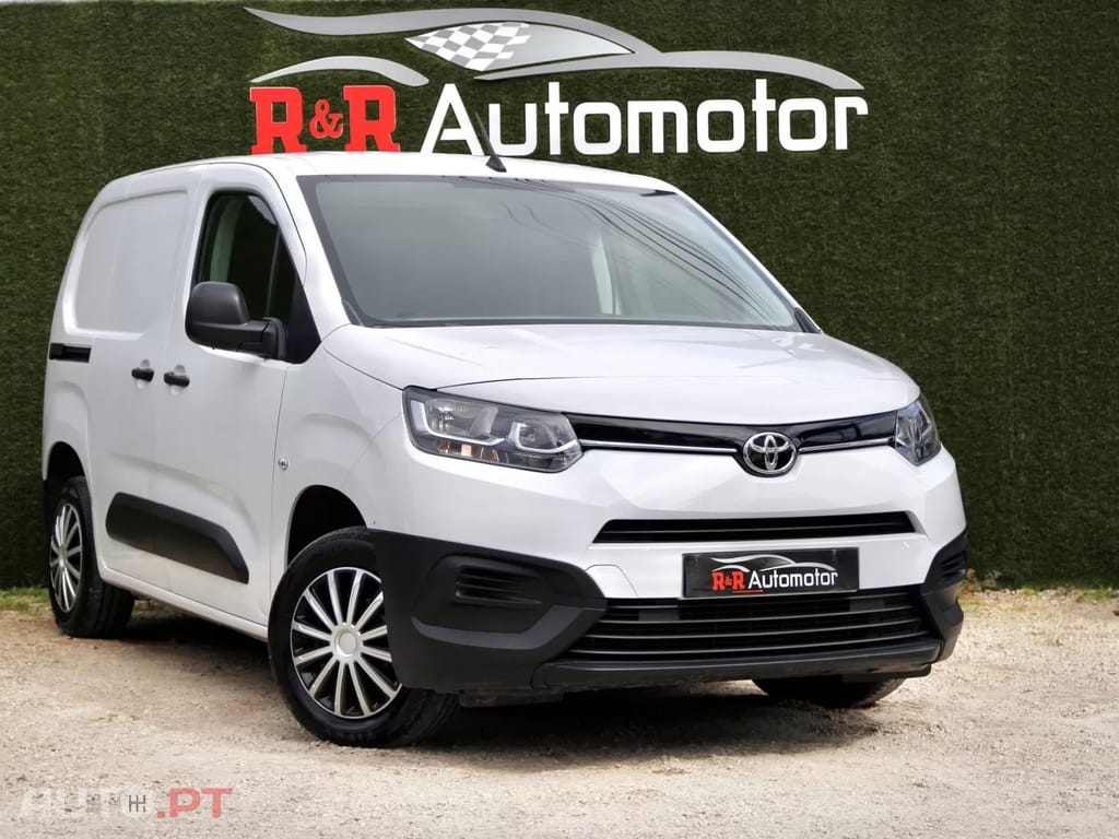 Toyota Proace City  1.5D L1 Comfort IVA DEDUTÍVEL