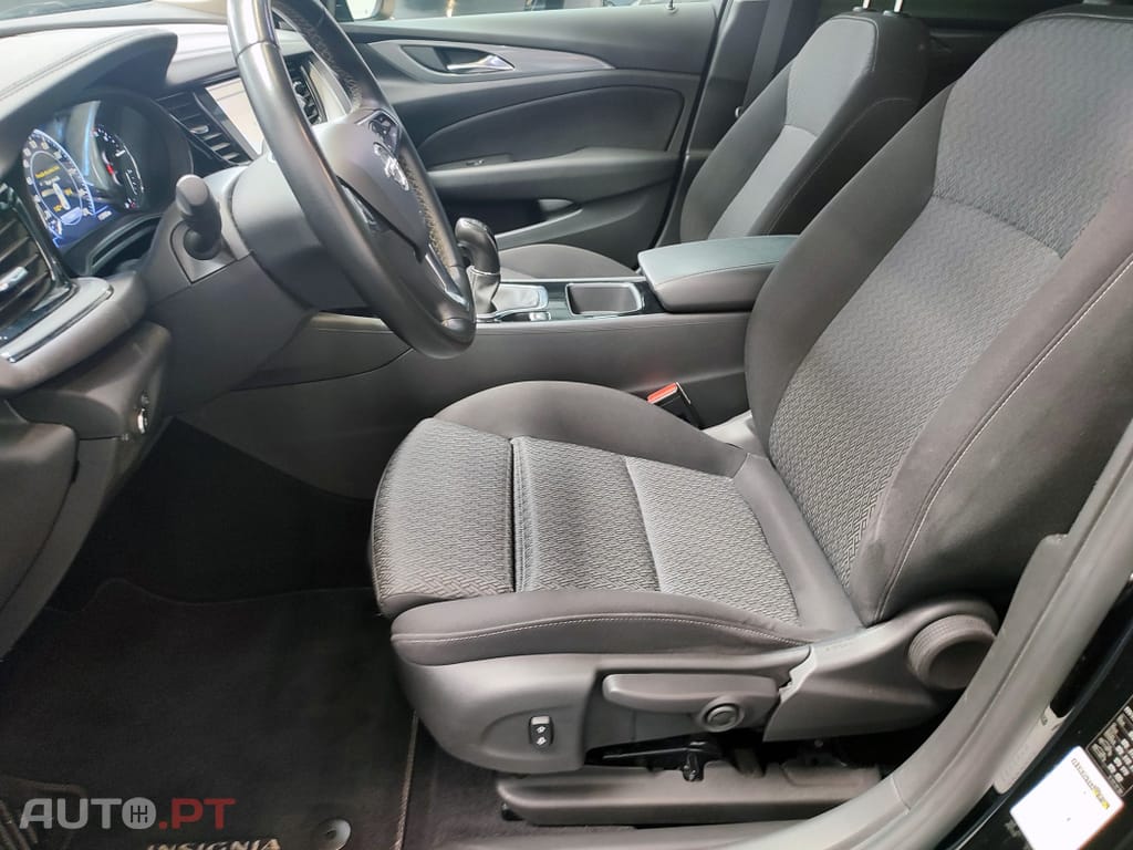 Opel Insignia 1.6 CDTI BUSINESS