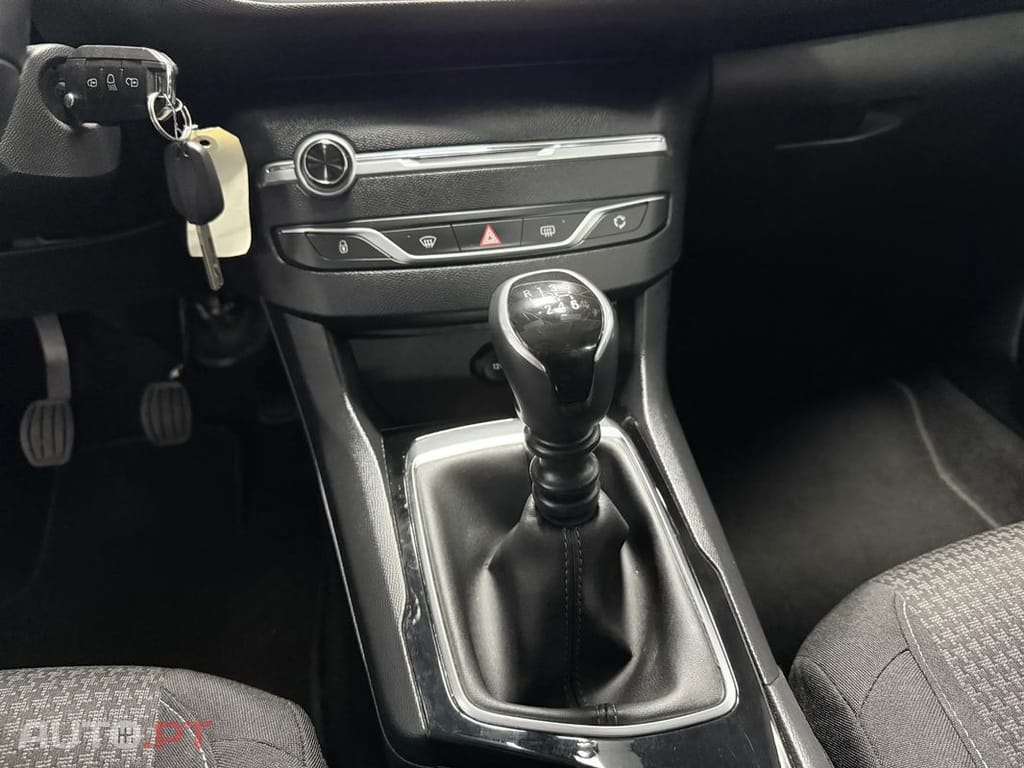 Peugeot 308 PureTech 110 Stop & Start Active