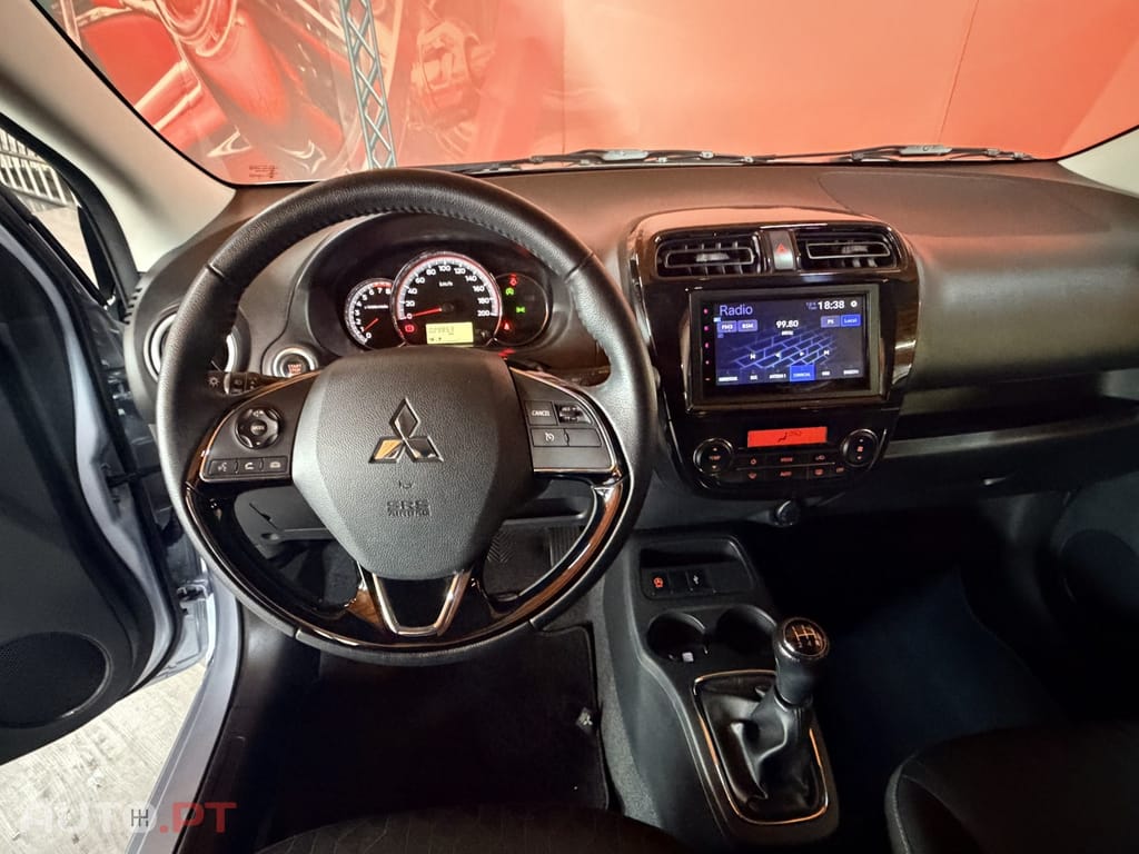 Mitsubishi Space Star 1.2 Intense Connect Edition