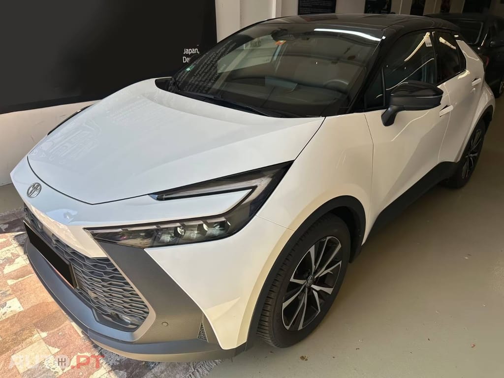 Toyota C-HR 1.8 Hybrid TeamPlayer