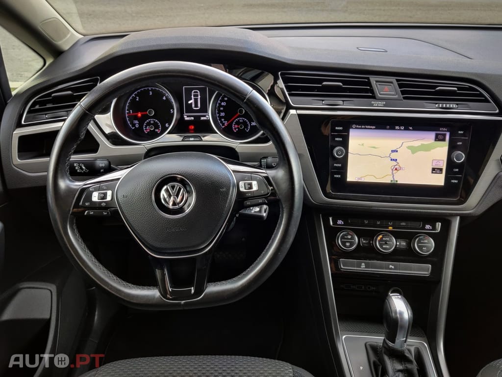 Volkswagen Touran 1.6 TDI Confortline DSG