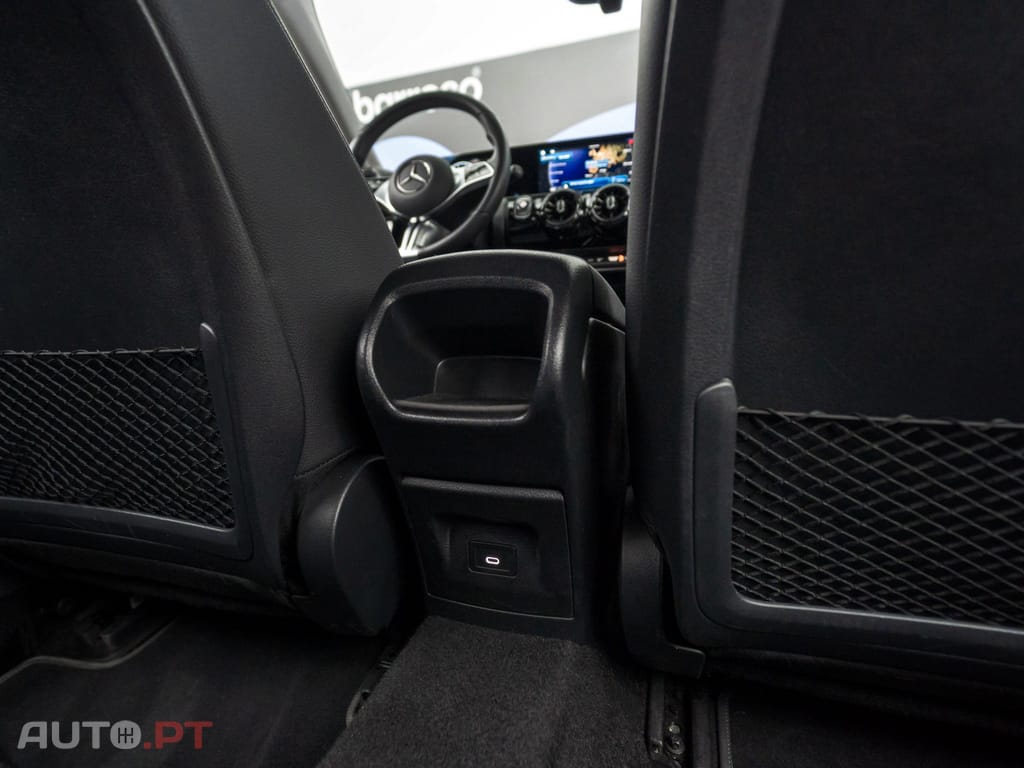 Mercedes-Benz A 250 e