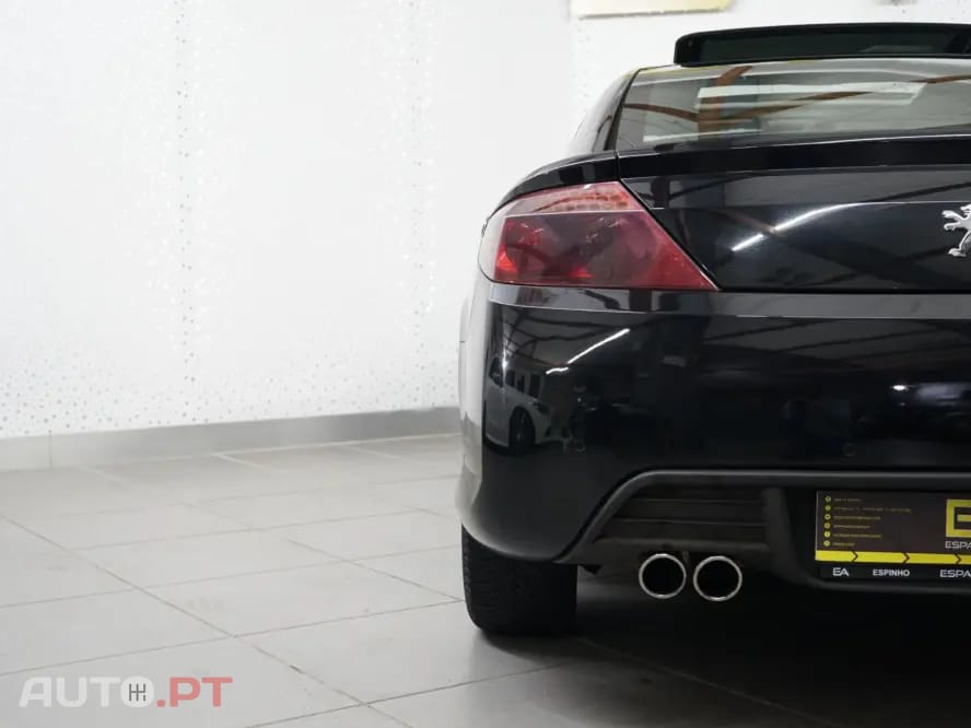 Peugeot 407 Coupé 2.0 HDi