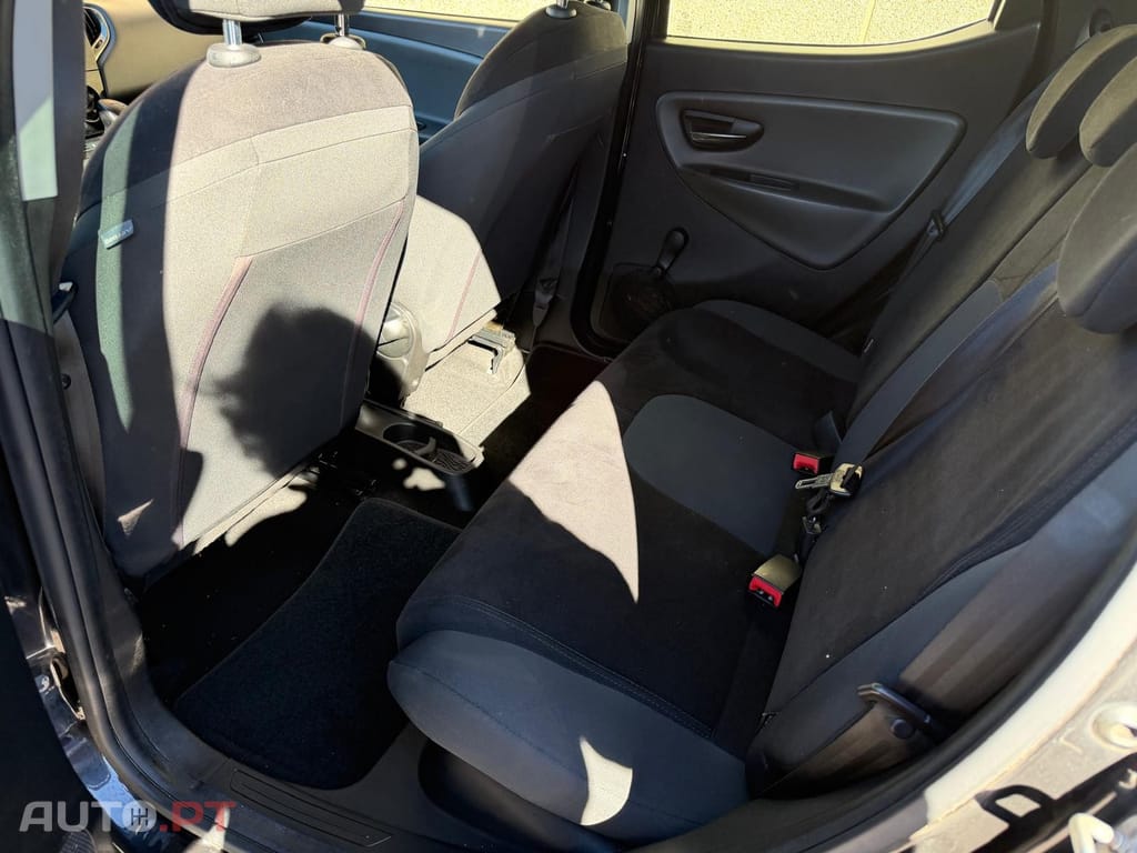 Lancia Ypsilon 0.9 TwinAir S&S Gold MTA