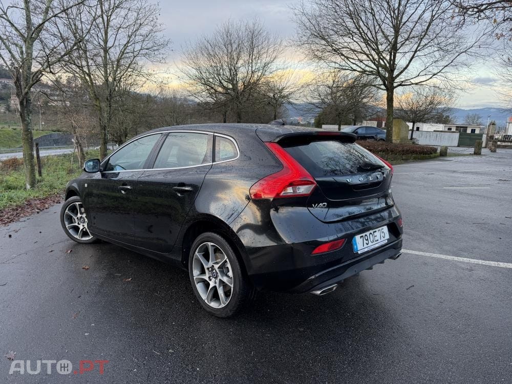 Volvo V40 2.0 D2 Ocean Race Edition