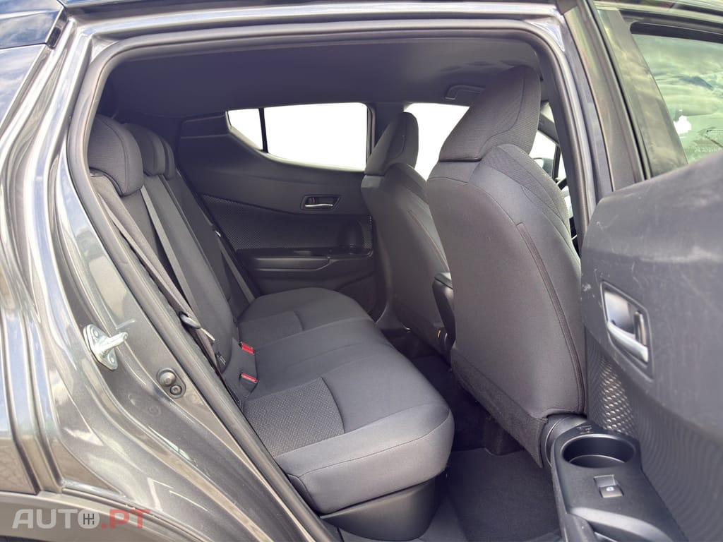 Toyota C-HR 1.8 Hybrid Exclusive