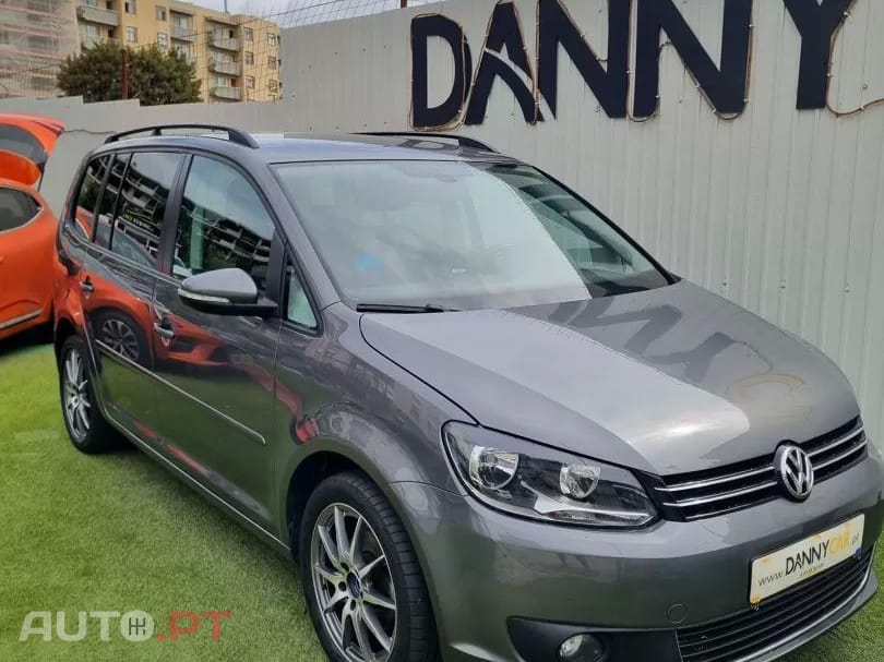 Volkswagen Touran 1.6 TDI DPF BlueMotion Comfortline