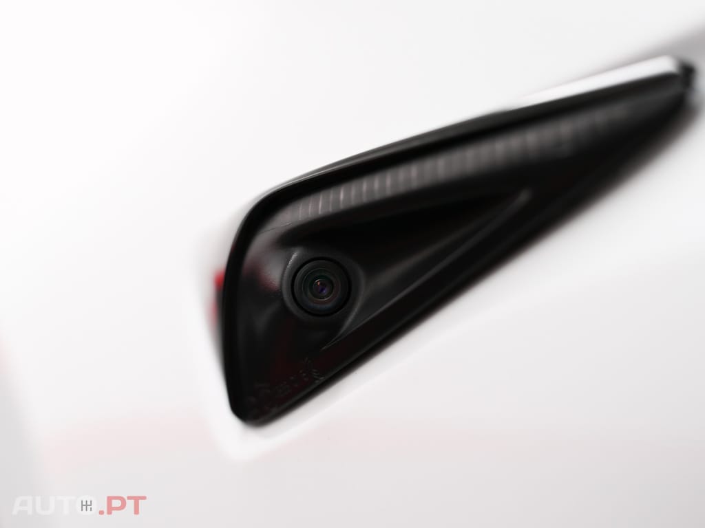 Tesla Model 3 Long Range Tração Integral Premium