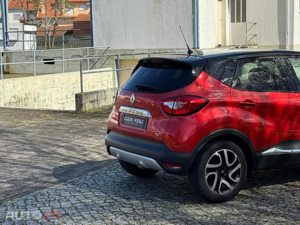 Renault Captur 1.2 TCe Exclusive EDC