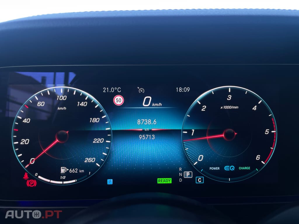 Mercedes-Benz E 220 d AMG Line