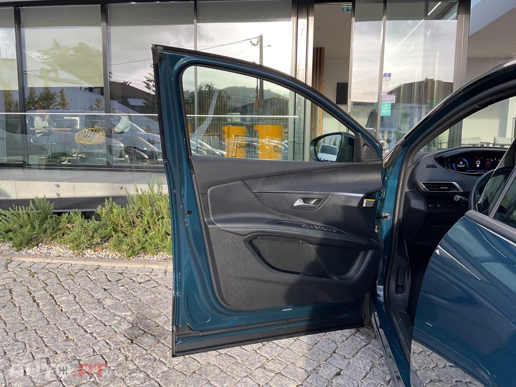 Peugeot 3008 1.2 PureTech Allure