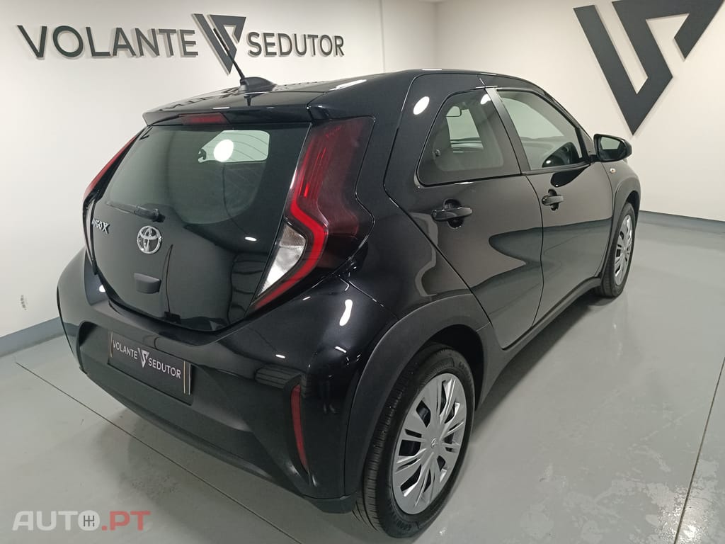 Toyota Aygo X 1.0 Play