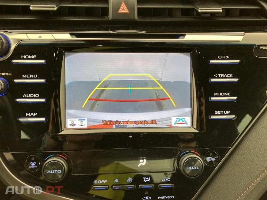 Toyota Camry 2.5 Hybrid Dynamic Business