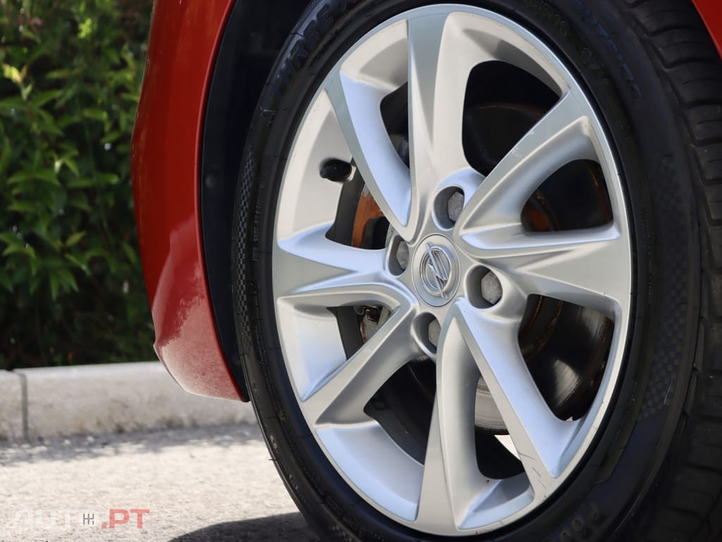 Opel Corsa 1.2 T GS