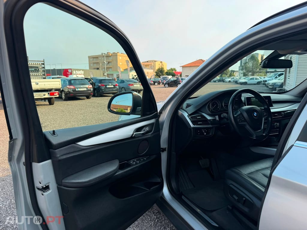 BMW X5 25 d sDrive Comfort 7L