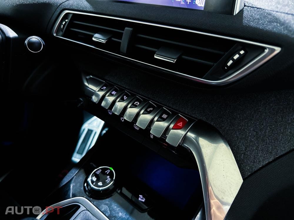 Peugeot 3008 1.6 BlueHDi Allure
