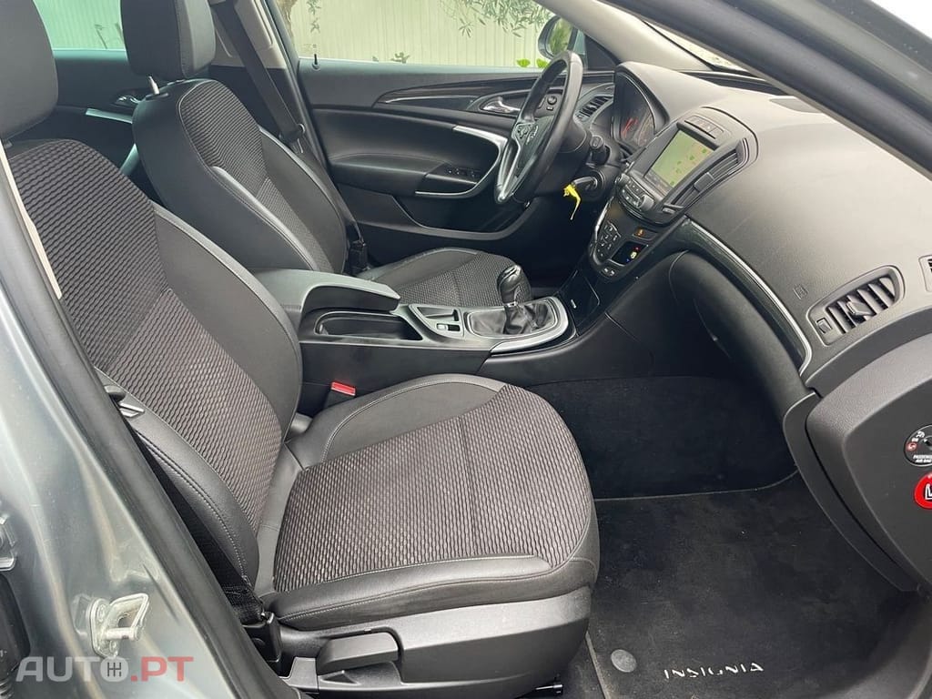 Opel Insignia 2.0 CDTi Selection S/S