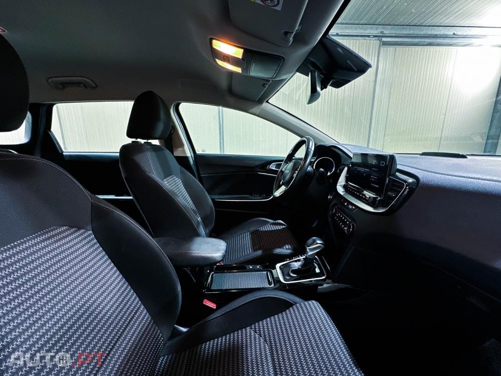 Kia Ceed SW 1.6 GDi PHEV Drive 6DCT
