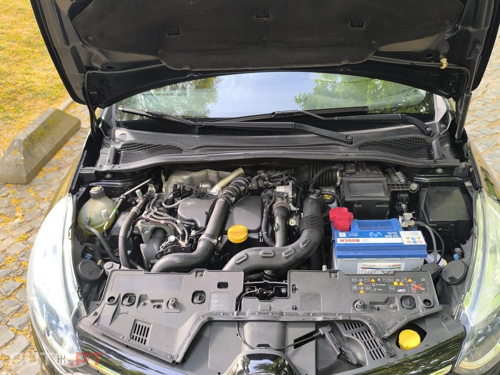 Renault Clio Sport Tourer Renault Clio 4 Sport Tourer Limited DCI