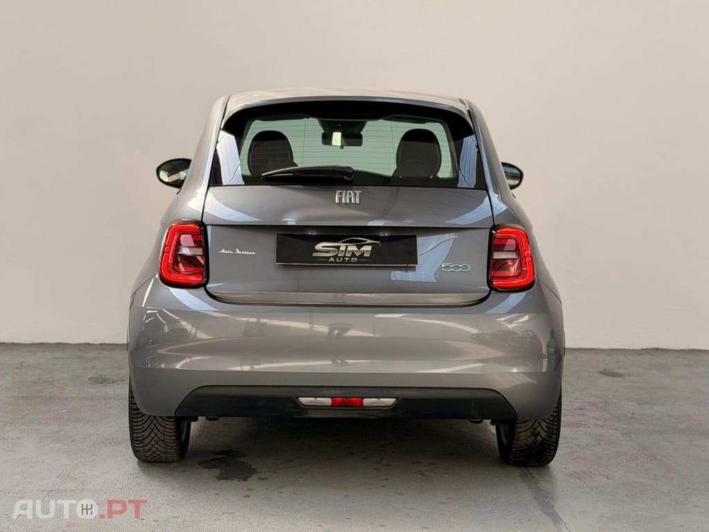 Fiat 500e 42 kWh Icon