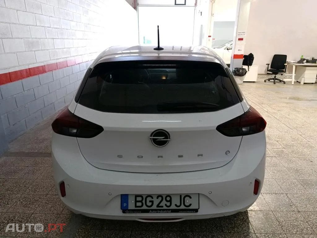 Opel Corsa-E 50 kWh