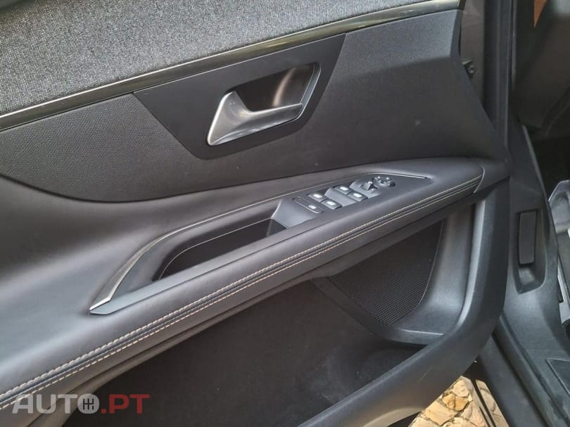 Peugeot 3008 1.5 BlueHDi GT Line