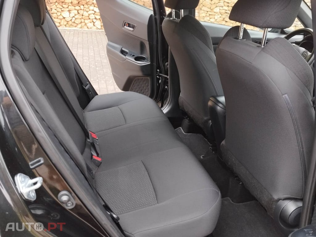 Toyota C-HR 1.8 Hybrid Comfort