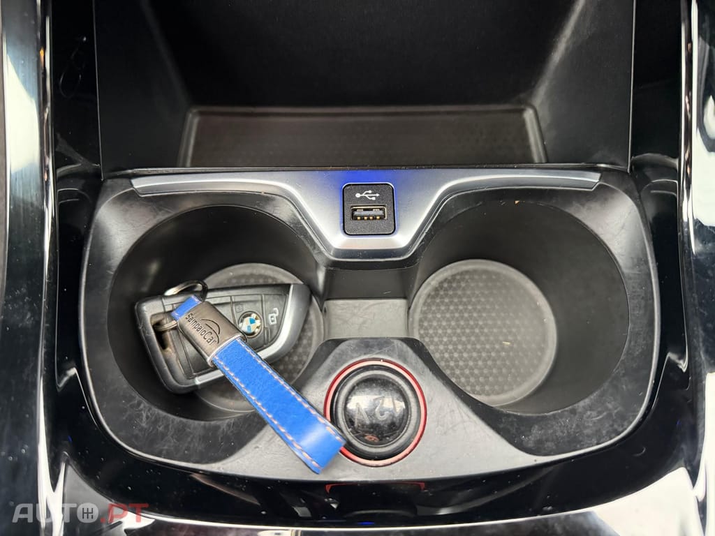 BMW 216 d Pack Desportivo M