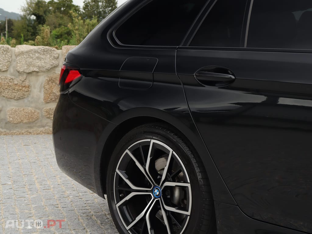 BMW 530 e Pack M