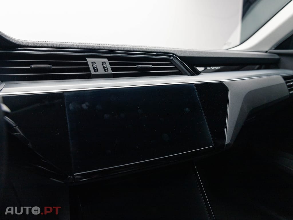 Audi E-Tron 50 quattro