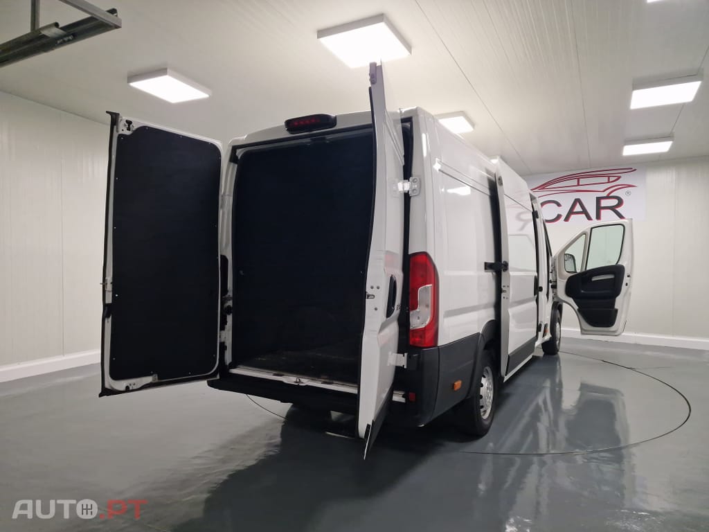Peugeot Boxer 2.2 BlueHDi 435 L4H2 Premium