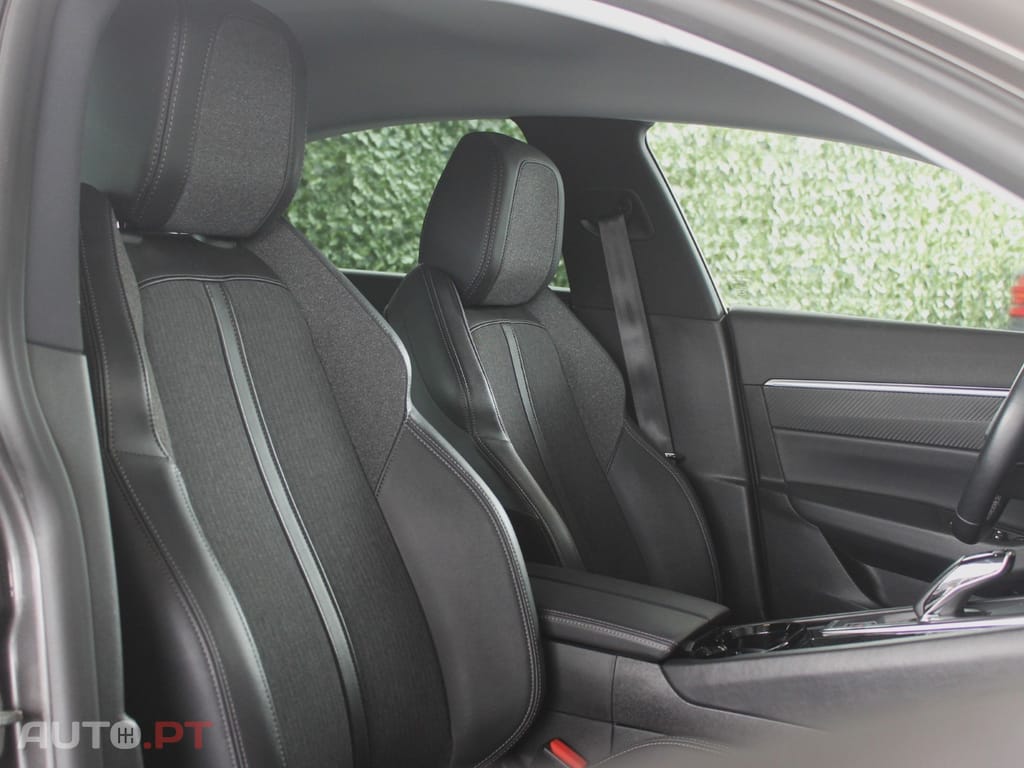 Peugeot 508 1.6 Hybrid Allure Pack e-EAT8