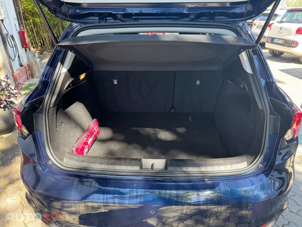 Fiat Tipo 1.3 M-Jet Lounge