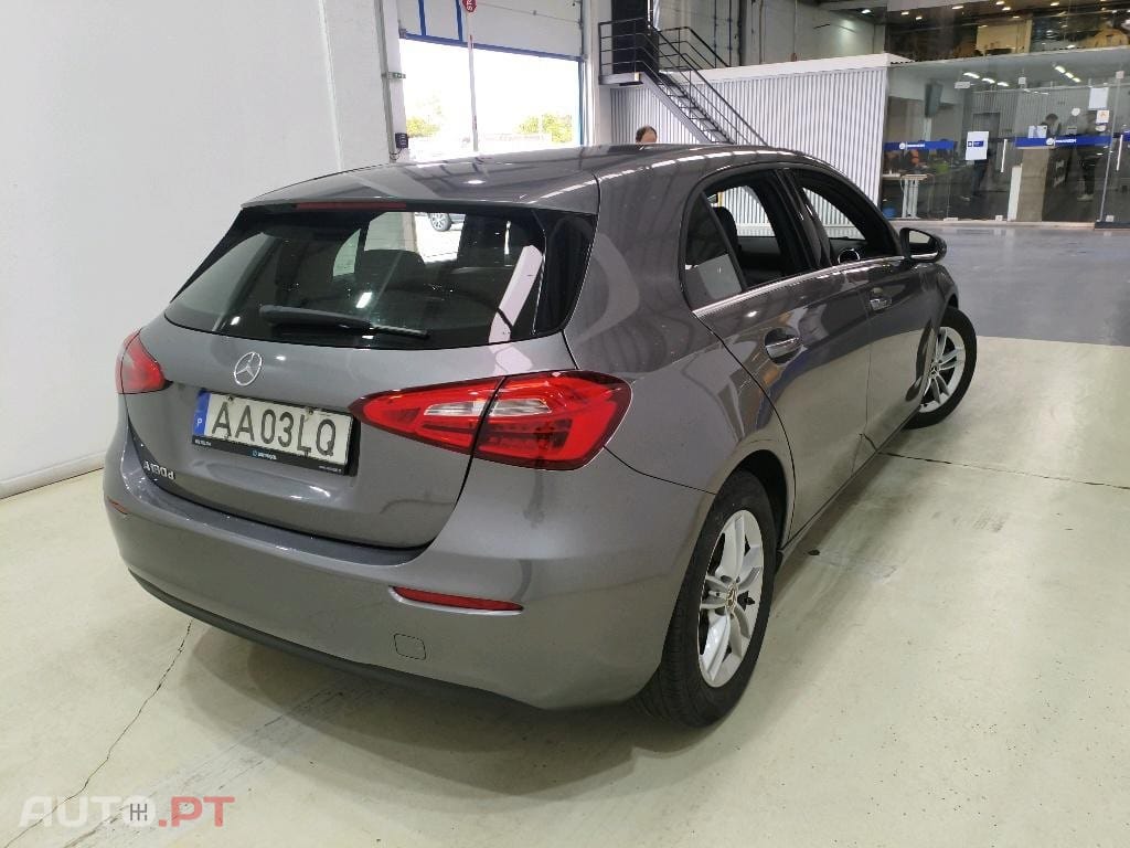 Mercedes-Benz A 180 d Progressive