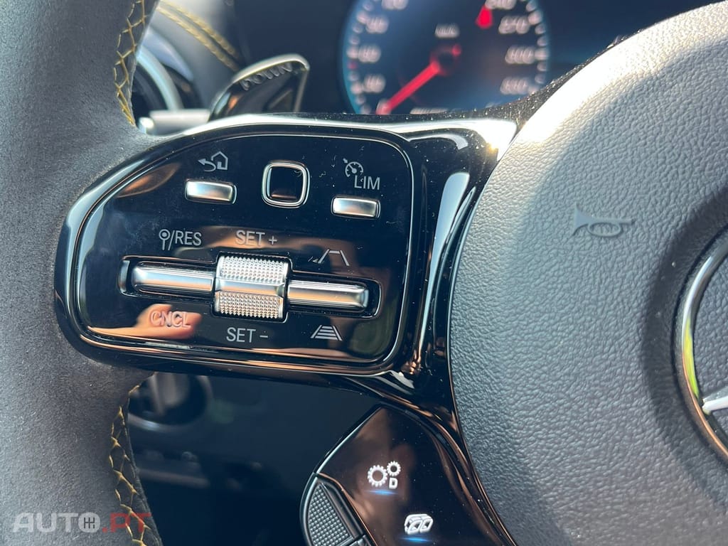 Mercedes-Benz AMG GT R