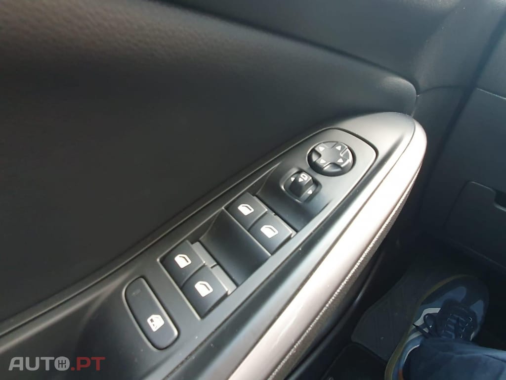 Opel Grandland (X) 1.6 T PHEV GSe