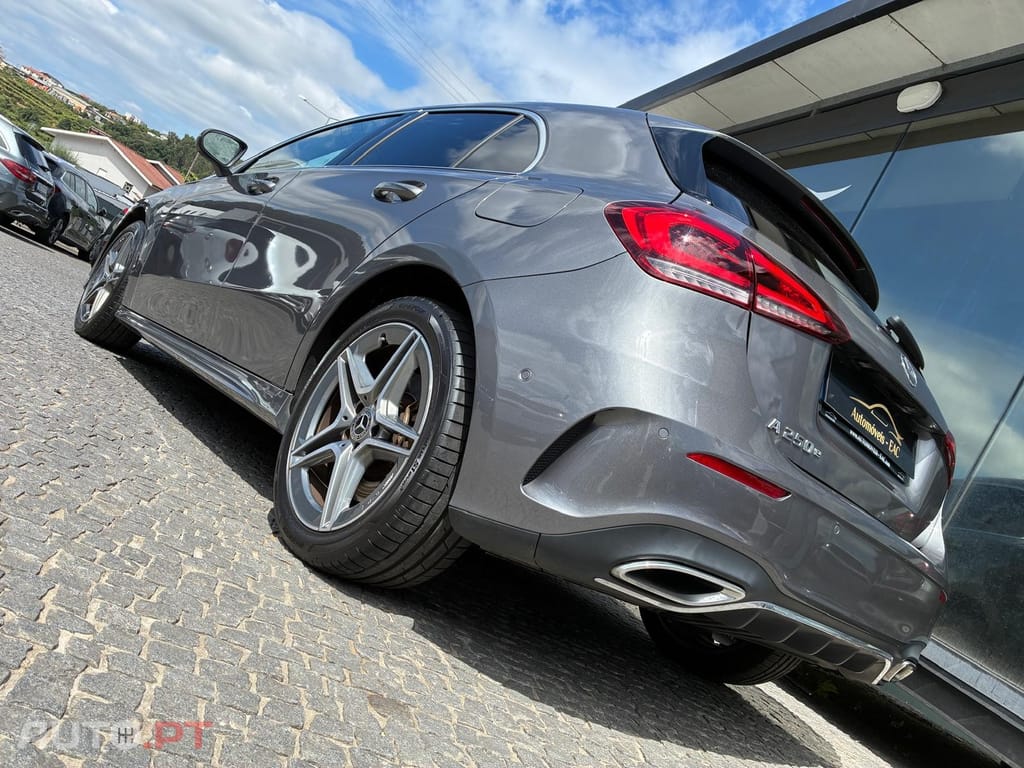 Mercedes-Benz A 250 e AMG Line
