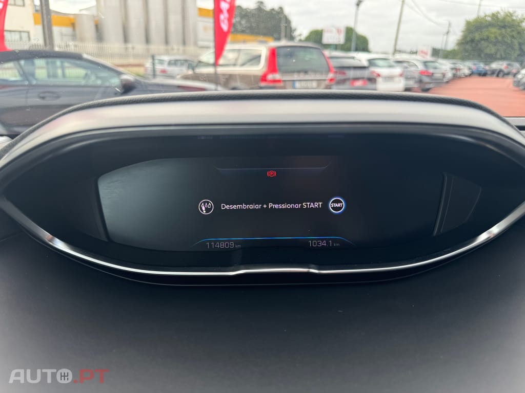 Peugeot 5008 1.5 BlueHDi Allure Pack