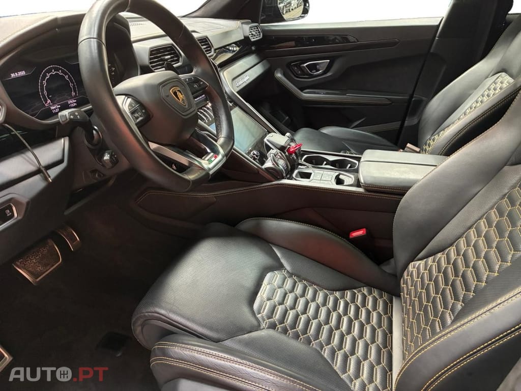 Lamborghini Urus 4.0 V8