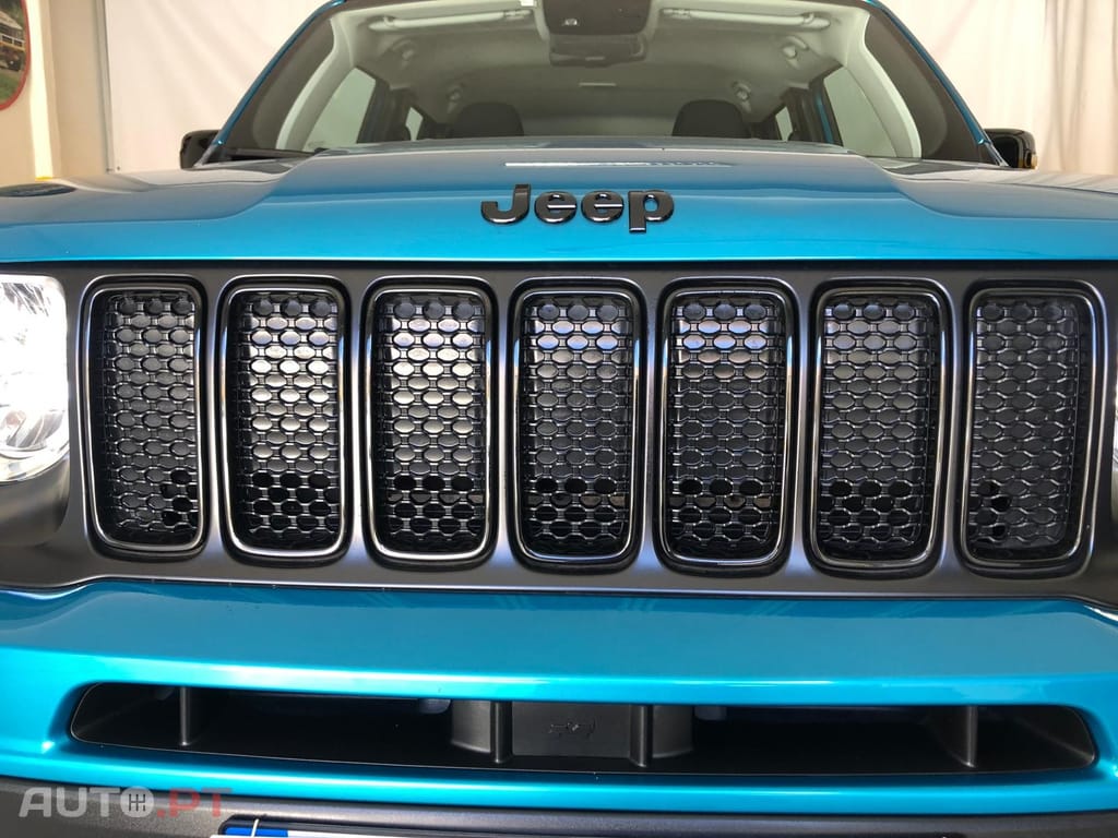 Jeep Renegade 1.0 T Night Eagle