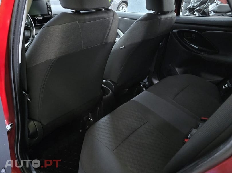 Toyota Yaris 1.0 VVT-i Exclusive
