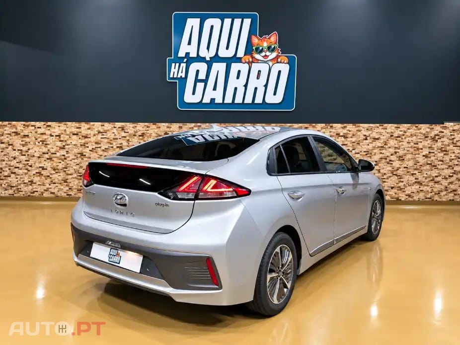 Hyundai Ioniq 1.6 GDI PHEV