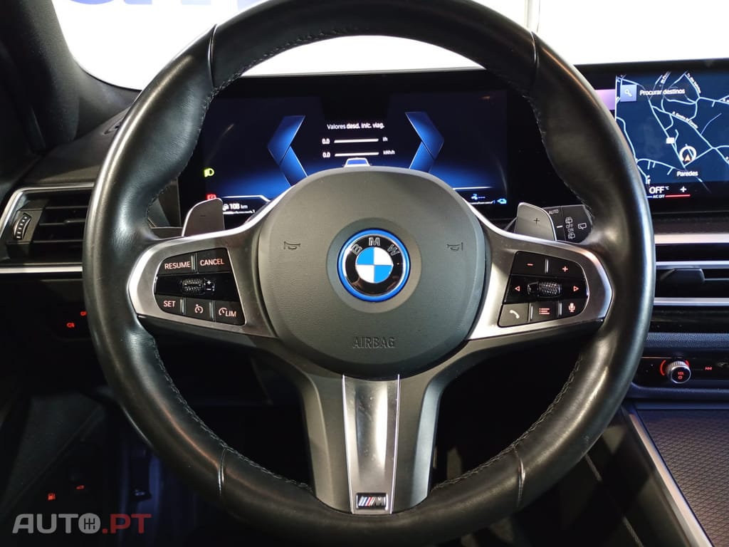 BMW 320 Touring Pack M