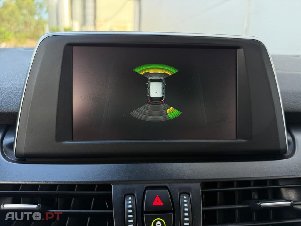 BMW 216 d Advantage